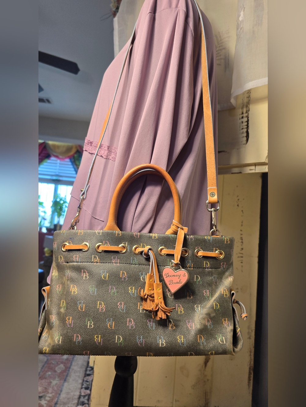 💖 Y2K Dooney & Bourke Multicolor Rainbow DB Logo Tassel Heart Mini Tote Purse - Picture 4 of 16